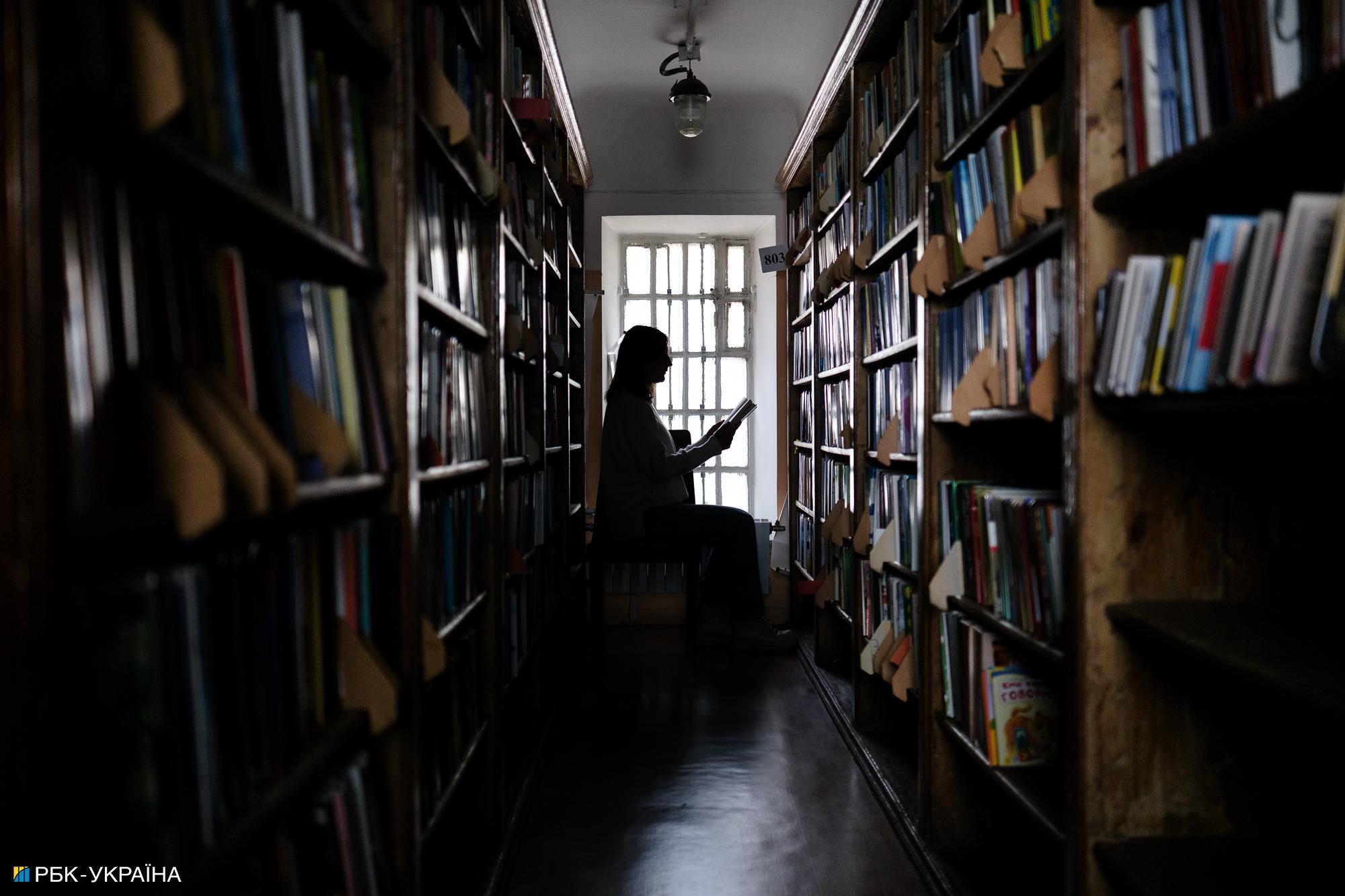 &quot;Мы не фильтруем, а оптимизируем&quot;: Олег Сербин о работе библиотек и русскоязычных книгах